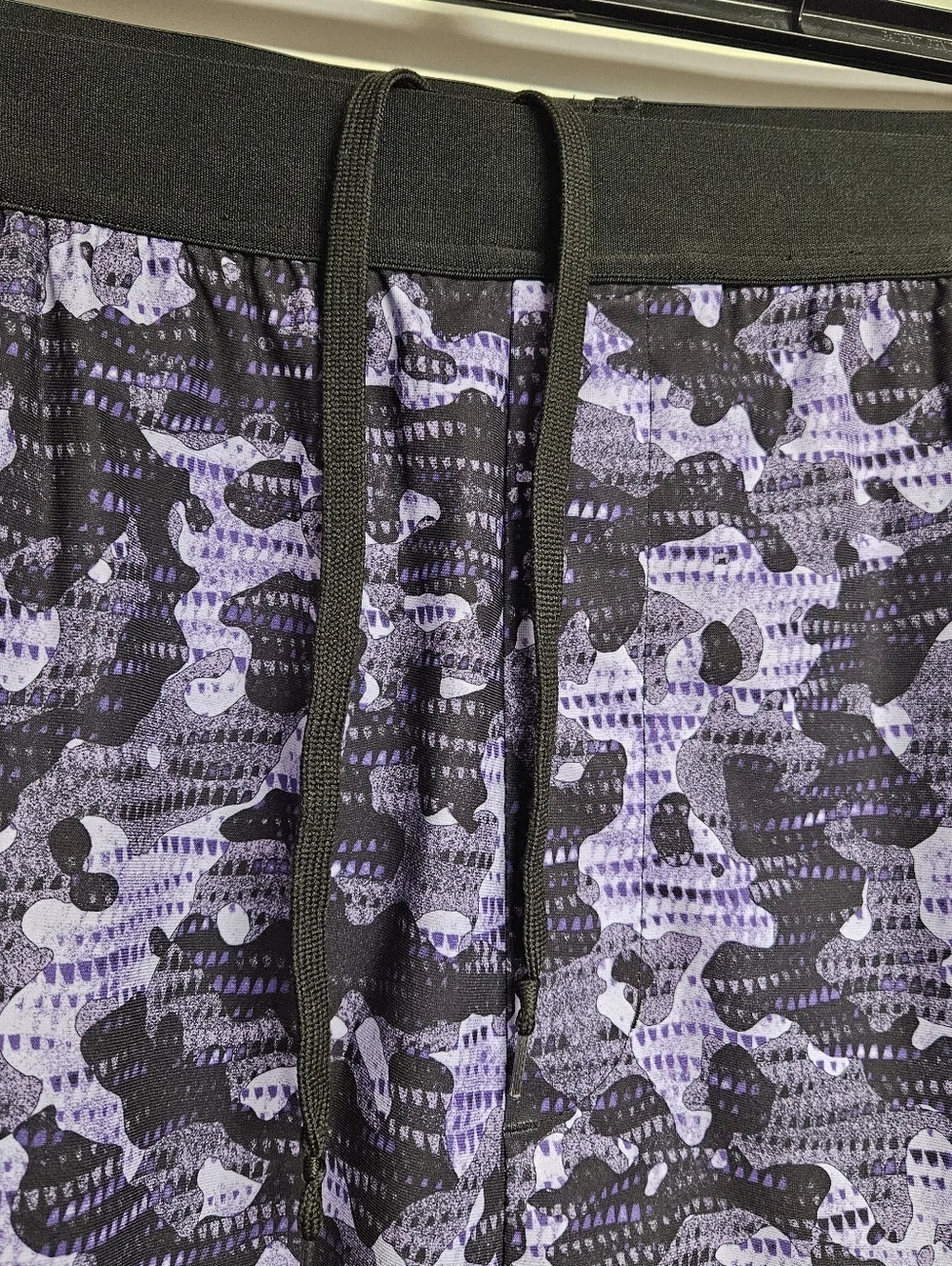 Society of One Men's Relaxed Fit Cargo Shorts Purple Camouflage Size 2XL